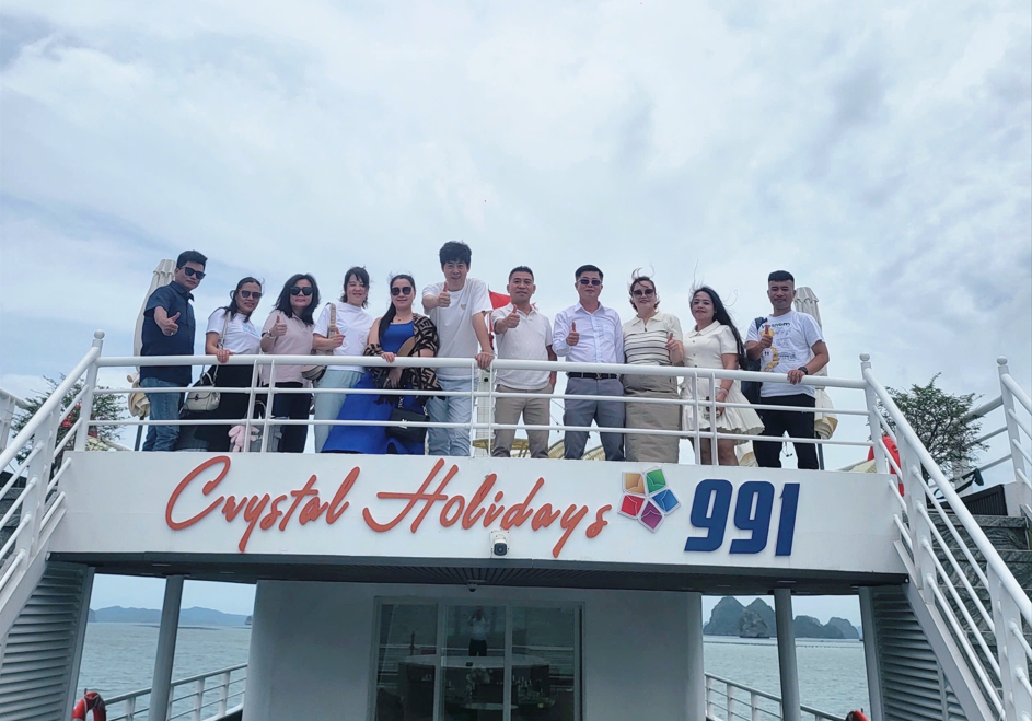 Site Inspection and Charter Flight Promotion to Bring Northeast Asian Visitors to Van Don