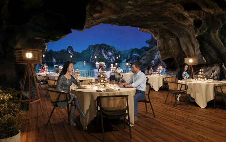 CRYSTAL HOLIDAYS HARBOUR VÂN ĐỒN